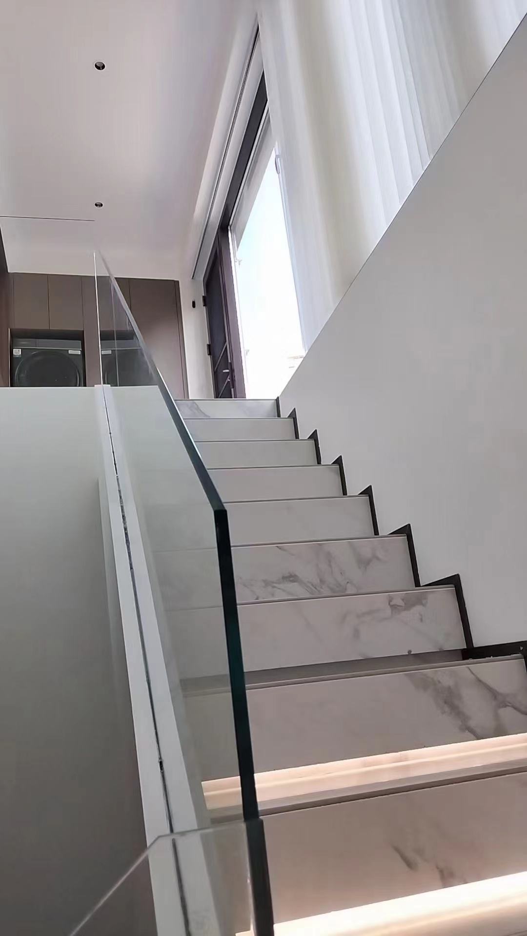 1692260373123303.jpg 1692260373123303.jpg